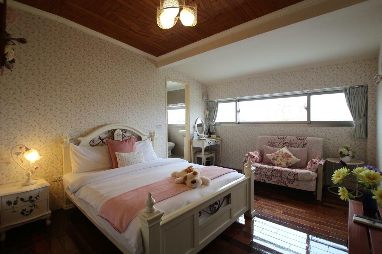 Yilan Pine Villa Homestay Luodong Extérieur photo
