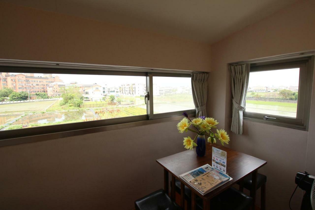 Yilan Pine Villa Homestay Luodong Extérieur photo